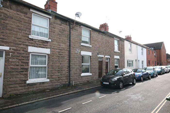 2 Bedroom Terraced House To Rent In St Nicholas Road, Newbury, RG14