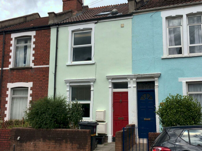 1 Bedroom Flat To Rent In Stanley Terrace, Bedminster, Bristol, BS3