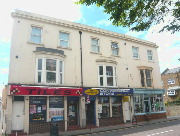 Flat To Rent In Eastern Road, Brighton, BN2