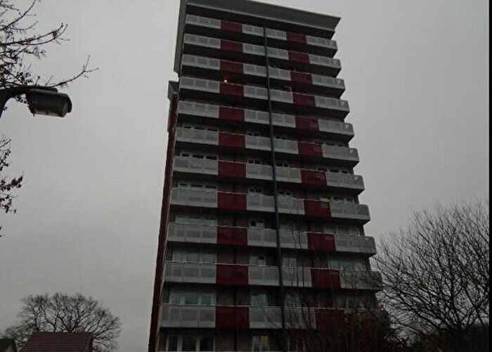 2 Bedroom Flat To Rent In For People Aged And Over: Woodstock Court, Tatton Road, SK9