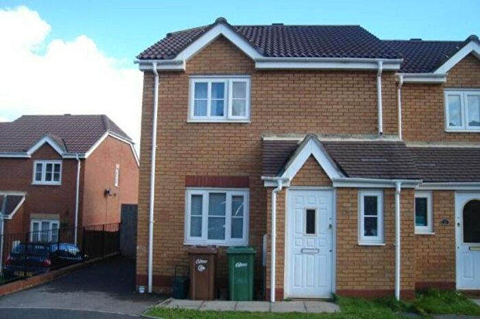 3 Bedroom Semi-Detached House To Rent In Cae Melyn, Hengoed Hall, Hengoed, CF82