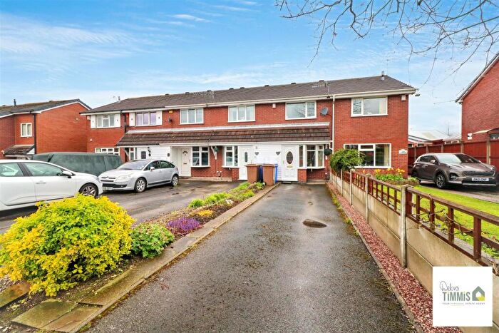 2 Bedroom Town House For Sale In Kilsby Grove, Milton, Stoke-On-Trent, ST2