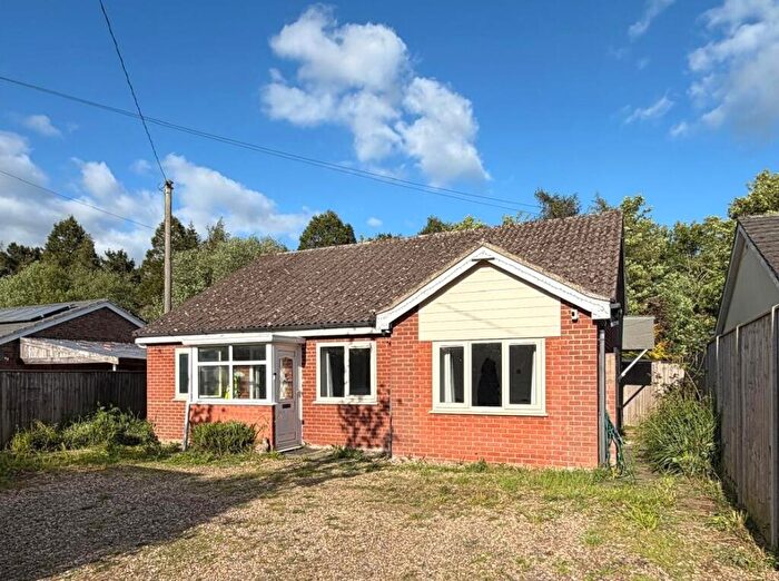 4 Bedroom Detached Bungalow For Sale In Willow End, Mill Road, Hardwick, Norwich, Norfolk, NR15