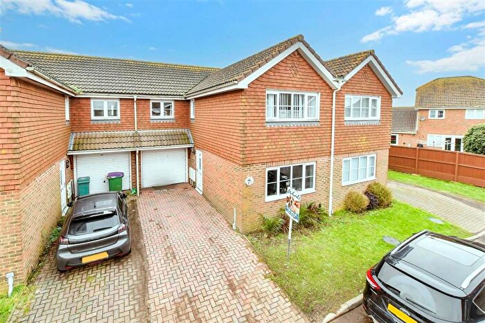3 Bedroom Semi-Detached House For Sale In Meadow View, Lydd, Romney Marsh, Kent, TN29