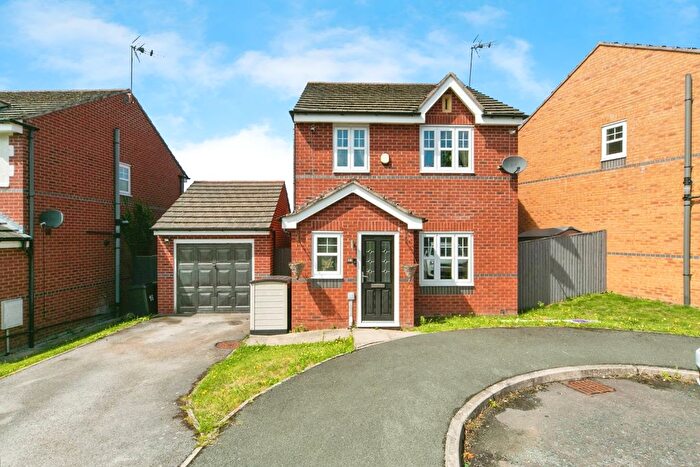 3 Bedroom Detached House For Sale In Denham Close, Prenton, CH43