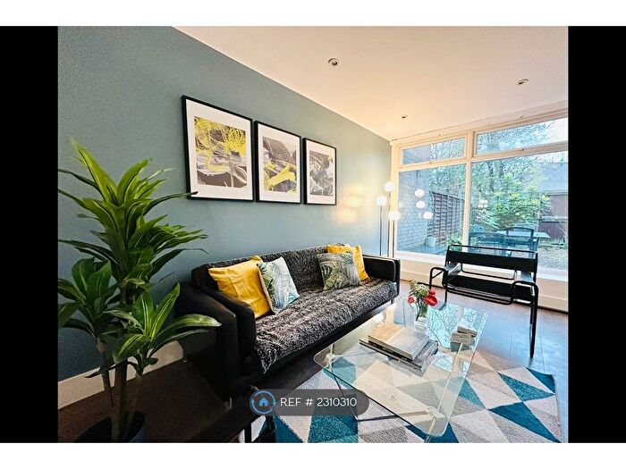 4 Bedroom Terraced House To Rent In Coburg Crescent, London, SW2