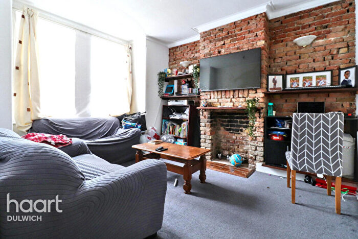 1 Bedroom Maisonette To Rent In Rubens Street, Catford, SE6