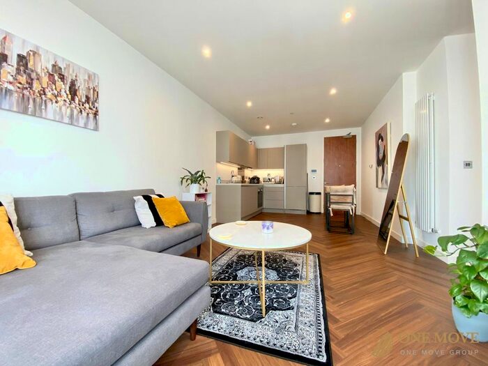 1 Bedroom Flat To Rent In Blue, Media City Uk, M50