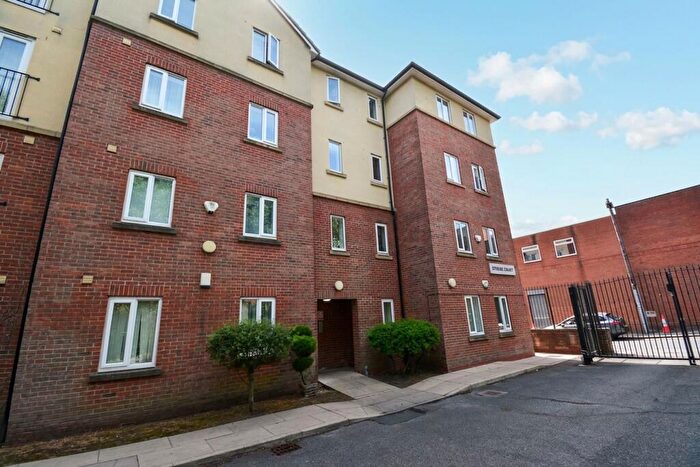 2 Bedroom Apartment For Sale In Harriet Street, Worsley, M28
