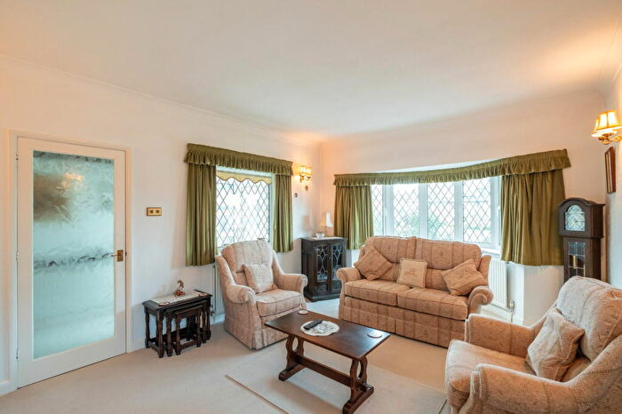 2 Bedroom Semi-Detached House For Sale In Castle Hill, East Leake, LE12