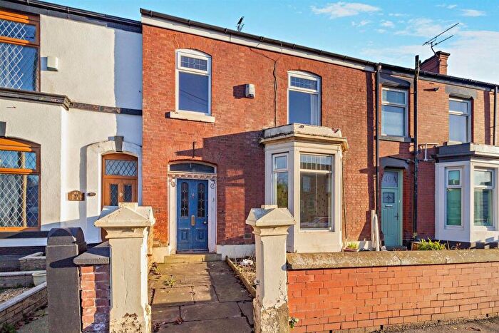 4 Bedroom Terraced House For Sale In Manchester Road, Heywood, OL10