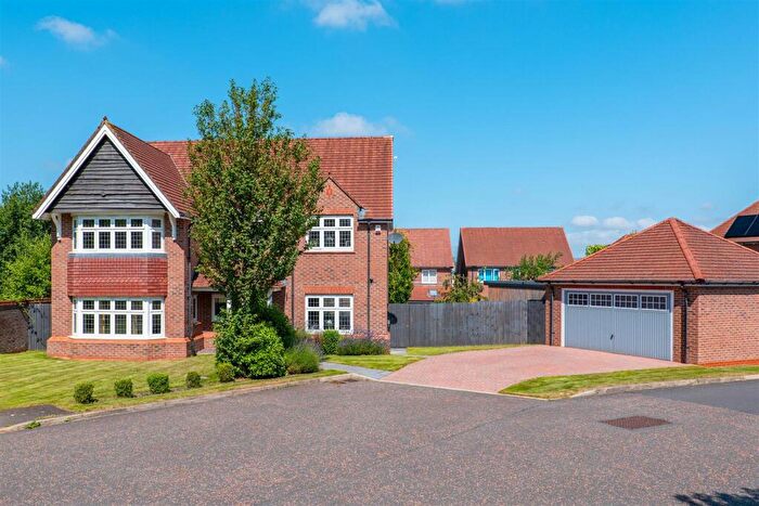 4 Bedroom Detached House For Sale In Kirkby Close, Buckshaw Village, Chorley, PR7