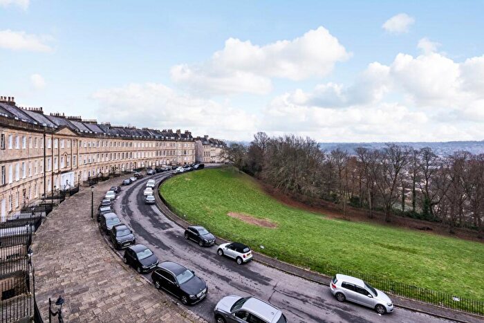 3 Bedroom Maisonette For Sale In Lansdown Crescent, Bath, BA1