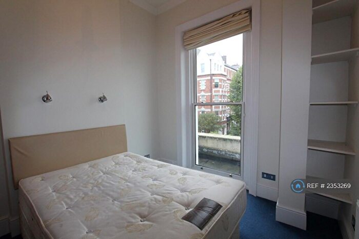2 Bedroom Flat To Rent In Belsize Park Gardens, London, NW3