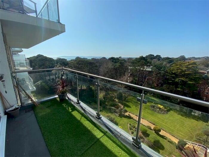 1 Bedroom Flat To Rent In West Cliff Road, West Cliff, Bournemouth, Dorset, BH2