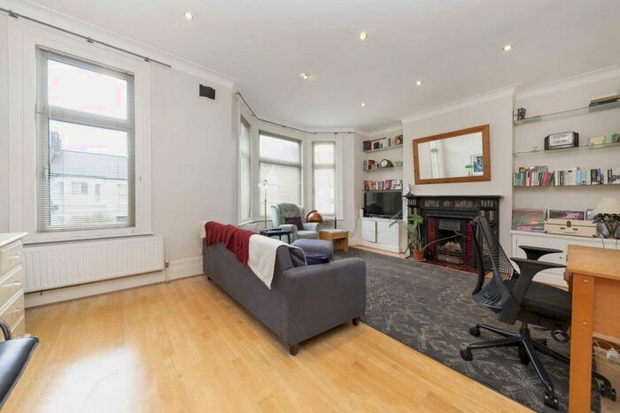 2 Bedroom Flat To Rent In All Souls Avenue, London, NW10