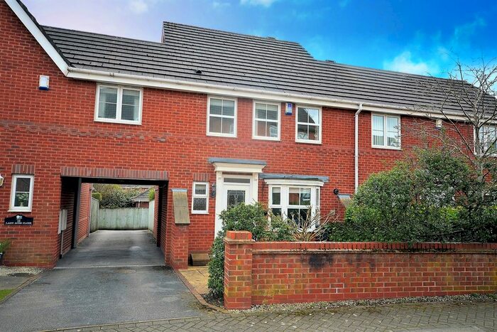 3 Bedroom Mews House To Rent In Lady Acre Close, Lymm, WA13