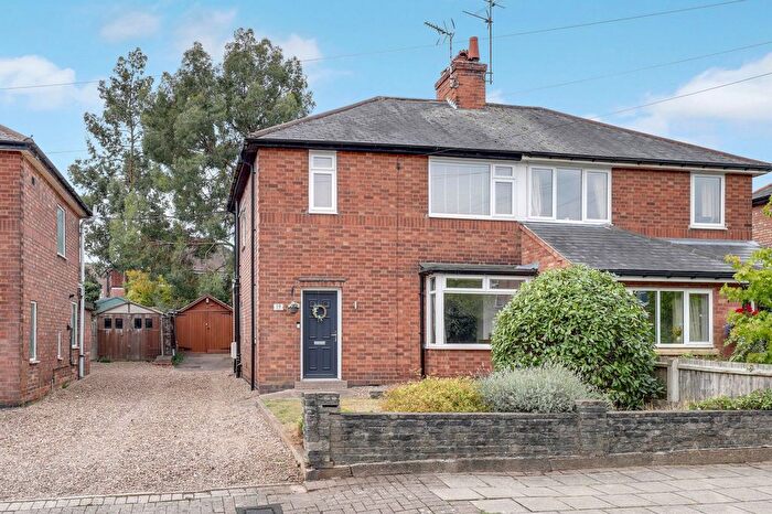 3 Bedroom Semi-Detached House For Sale In Hall Drive, Beeston, NG9