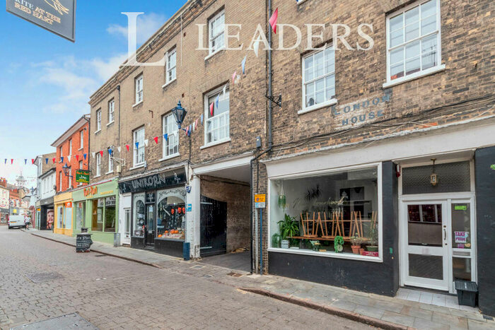 2 Bedroom Apartment To Rent In Bucklersbury, Hitchin, SG5