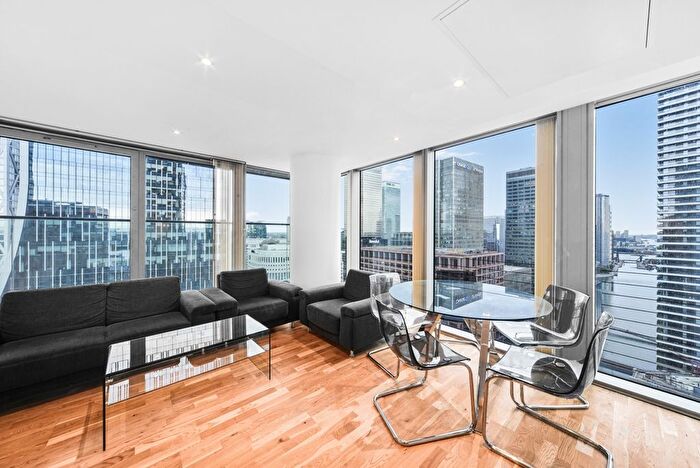 2 Bedroom Flat For Sale In Landmark East Tower, Marsh Wall, E14