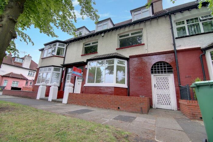 2 Bedroom Apartment To Rent In Dovedale Road, Liverpool, L18