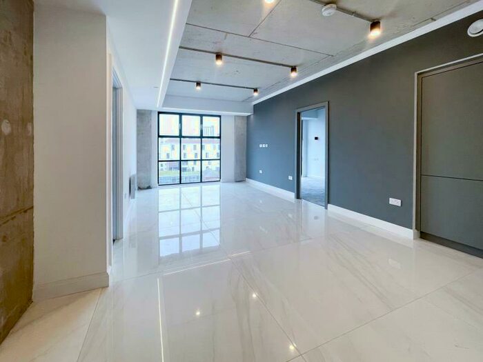 2 Bedroom Apartment To Rent In Apartment . :: One Silk Street, M4