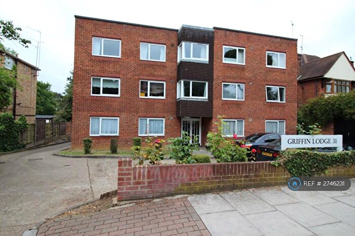 1 Bedroom Flat To Rent In Griffin Lodge, London, N12