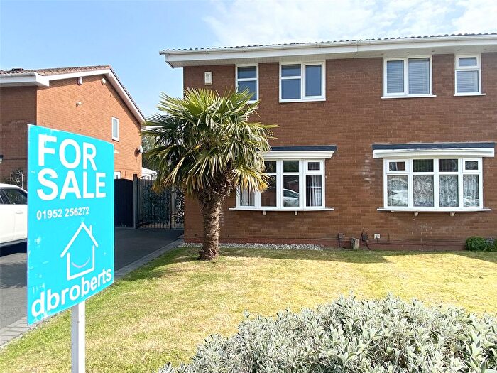 2 Bedroom Semi-Detached House For Sale In Grovefields, Leegomery, Telford, Shropshire, TF1