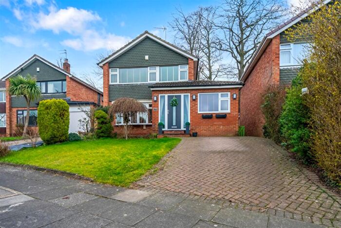 3 Bedroom Detached House For Sale In Hall View Grove, Darlington, DL3