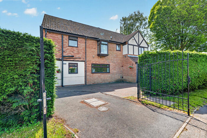 5 Bedroom Detached House For Sale In Engaine, The Village, Orton Longueville, Peterborough, PE2