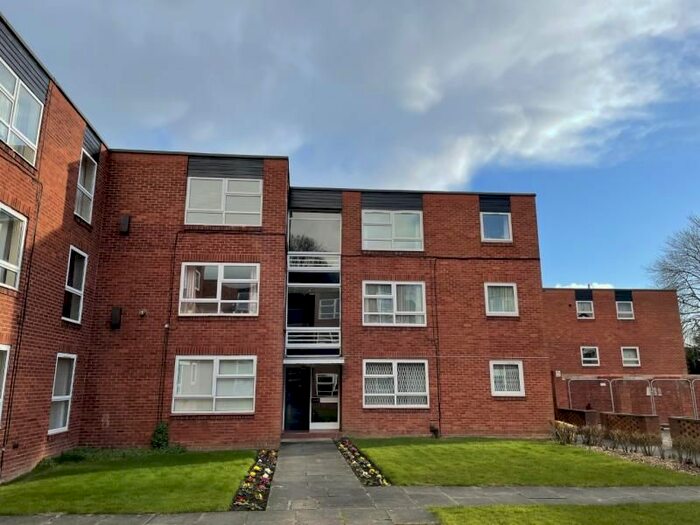 2 Bedroom Flat To Rent In Montagu Court, Leeds LS8