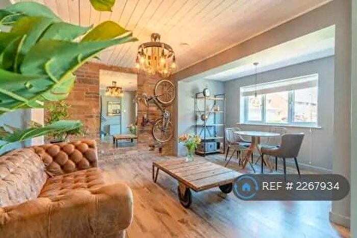 4 Bedroom Terraced House To Rent In Shenton Close, Swindon, SN3