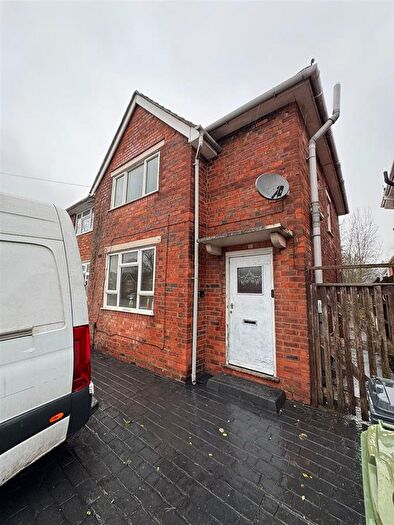 3 Bedroom Semi Detached House To Rent In Broadway West, Walsall, WS1