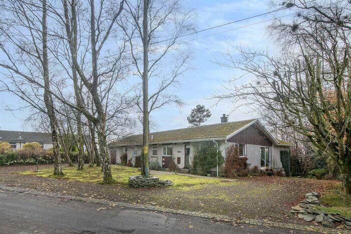 5 Bedroom Detached House For Sale In Rumbling Bridge, Kinross, KY13