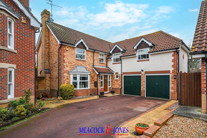 5 Bedroom Detached House For Sale In Bannister Drive, Hutton, Brentwood, CM13