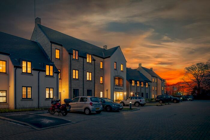 2 Bedroom Flat To Rent In Trinity Road, Chipping Norton, OX7