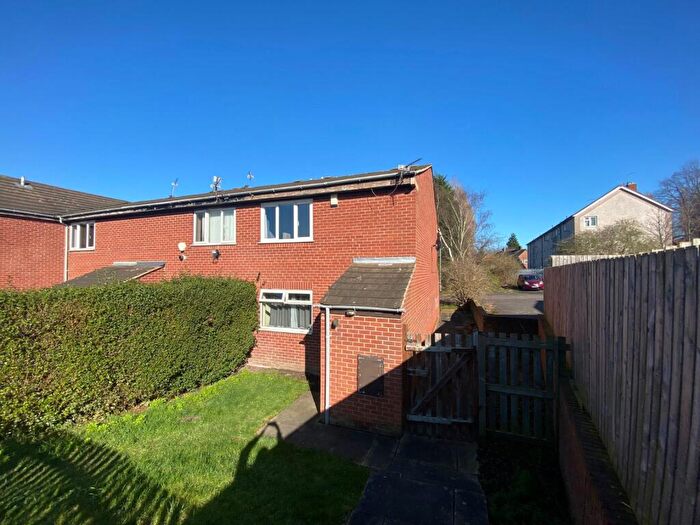 1 Bedroom Flat To Rent In Exeter Drive, Middleton, Leeds, LS10