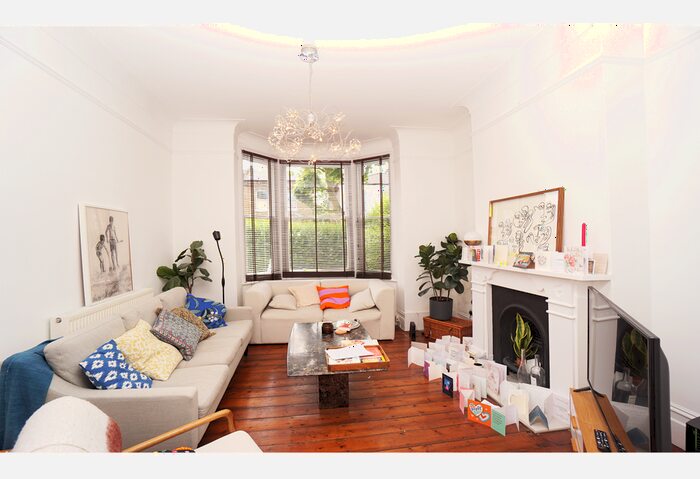 3 Bedroom Terraced House To Rent In Grenville Road, London, N19