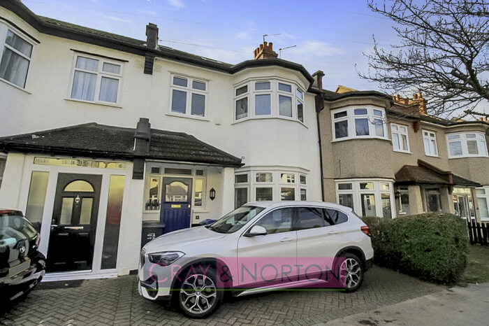 4 Bedroom Terraced House For Sale In Sherwood Road, Addiscombe, CR0