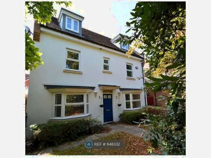 6 Bedroom Detached House To Rent In Church Lane, Wexham, Slough, SL3