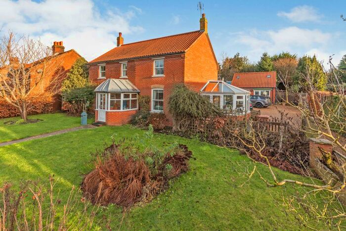 3 Bedroom Detached House For Sale In Chapel Road, Roughton, Norwich, Norfolk, NR11