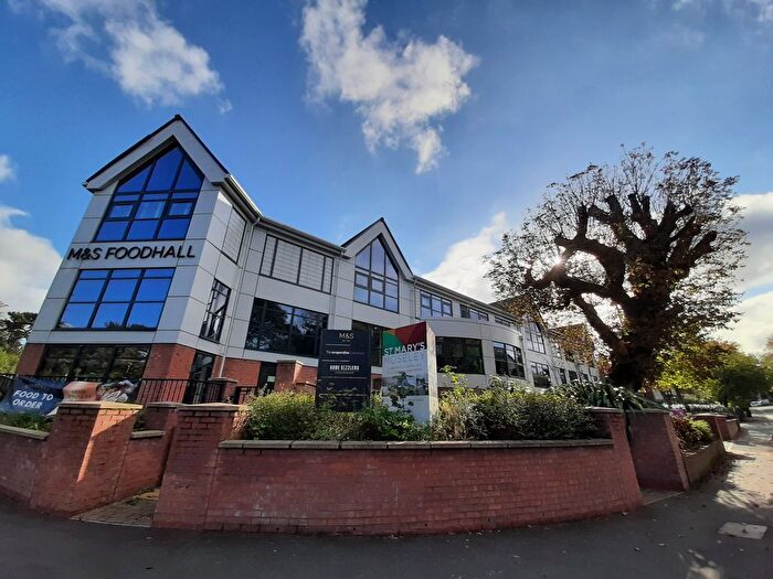 2 Bedroom Flat To Rent In Oxford Road, Moseley, Birmingham, B13