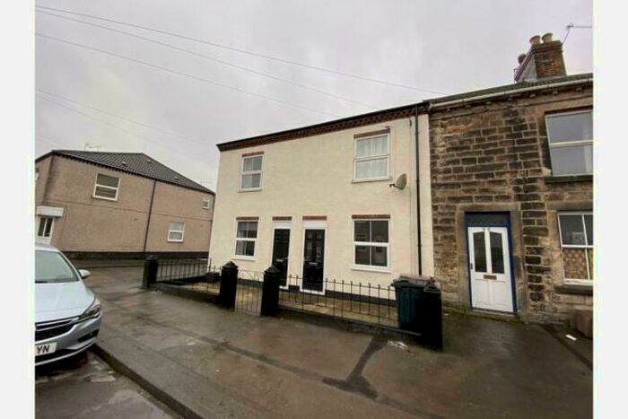 1 Bedroom Apartment To Rent In Brassington Street, Clay Cross, Chesterfield, S45