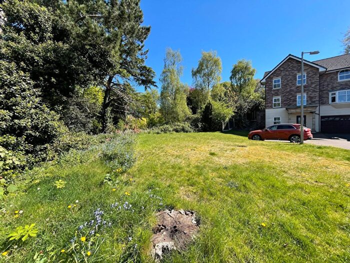 4 Bedroom Property For Sale In Mill Rise, Helsby, WA6