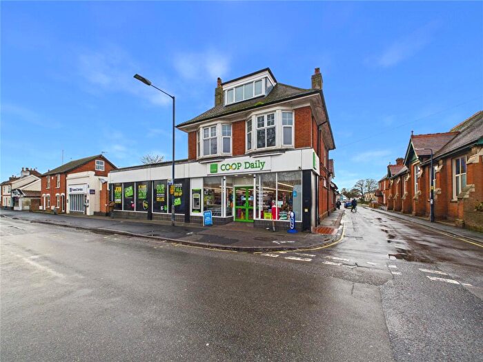 4 Bedroom Apartment To Rent In Cage Lane, Felixstowe, Suffolk, IP11