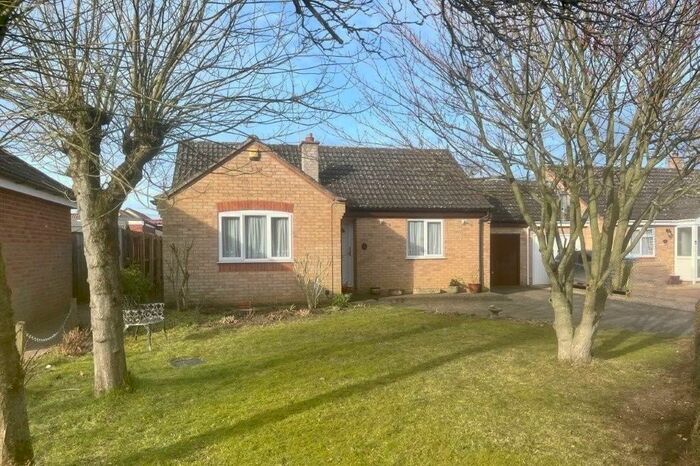 2 Bedroom Detached Bungalow For Sale In Saxon Walk, Mundford, IP26