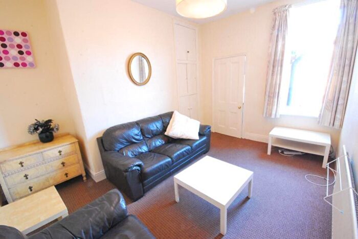 4 Bedroom Maisonette To Rent In Wolseley Gardens, Jesmond Vale, NE2