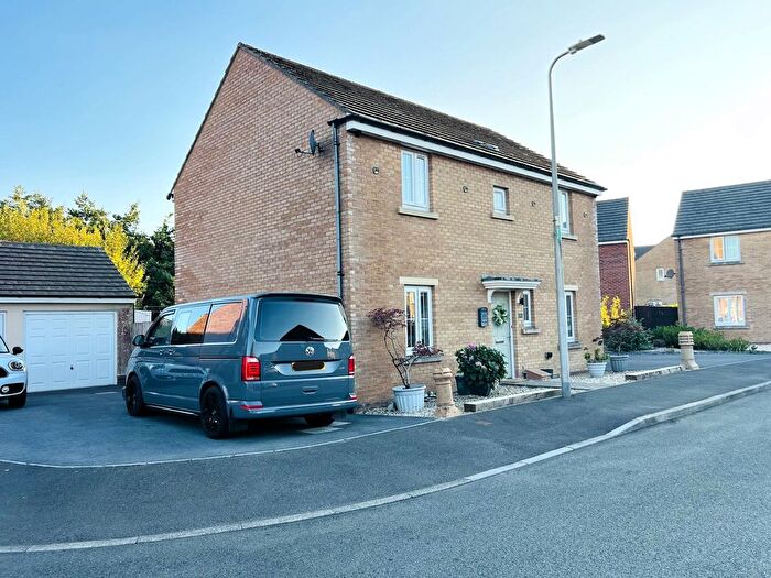 4 Bedroom Detached House For Sale In Rhodfa'r Ceffyl, Carway, Kidwelly, Carmarthenshire., SA17
