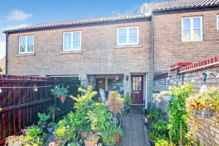 1 Bedroom Maisonette For Sale In Playsteds Lane, Great Cambourne, Cambridge, CB23