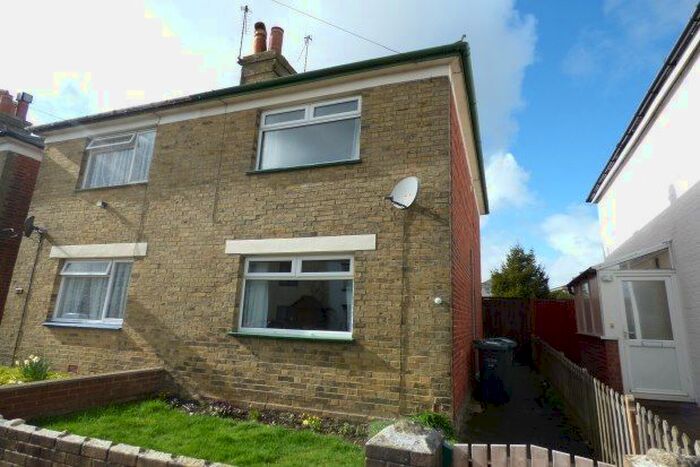 3 Bedroom Property To Rent In Mount Street, Ryde, PO33